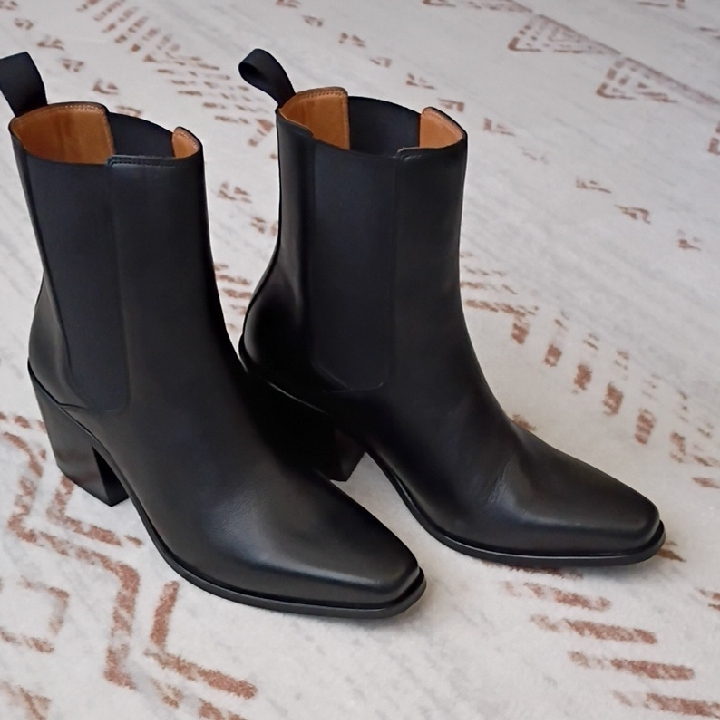 Beckett Simonon Bianca Chelsea Boots - Black Leather - Women's Size 6.5 Nib — image 2 of 8